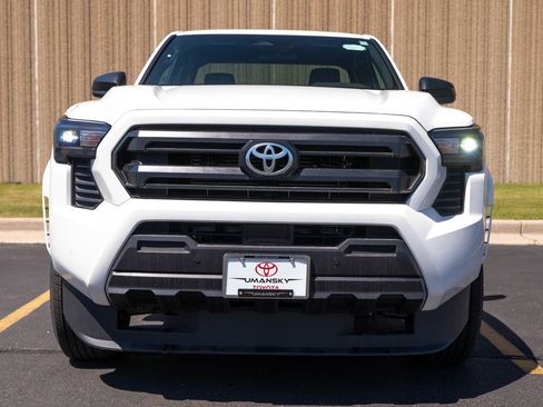 New 2026 Toyota Tacoma SR w/ SR Upgrade Package AWD/4WD image 3