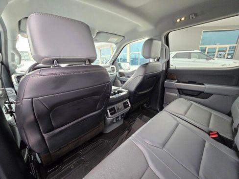 Used 2021 Ford F150 Lariat w/ FX4 Off-Road Package image 11