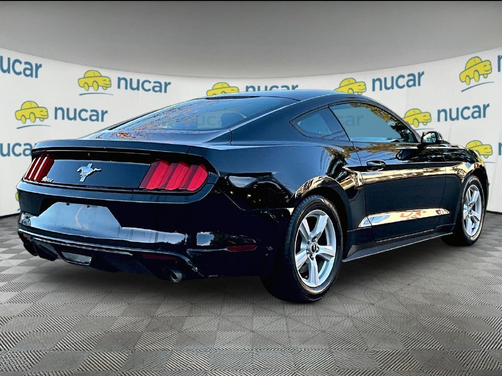 Used 2015 Ford Mustang Coupe RWD image 6