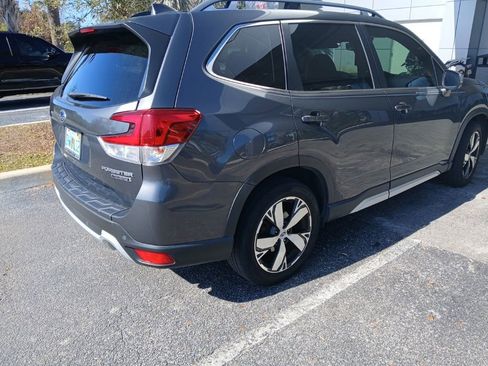 Used 2020 Subaru Forester Touring image 2
