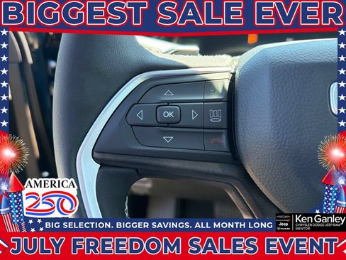 New 2026 Jeep Grand Cherokee Limited w/ Limited Altitude Package AWD/4WD image 13