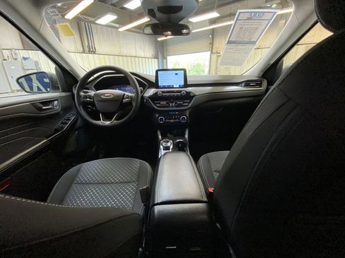 Used 2025 Ford Escape Active FWD image 18