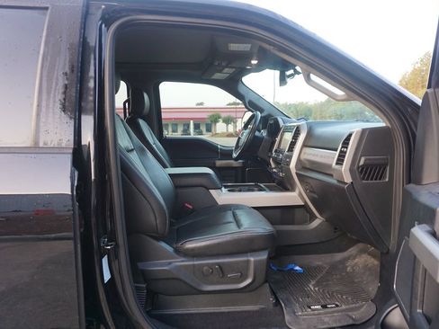 Used 2020 Ford F250 Lariat w/ Lariat Ultimate Package AWD/4WD image 17