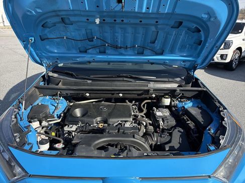 Used 2019 Toyota RAV4 LE image 28