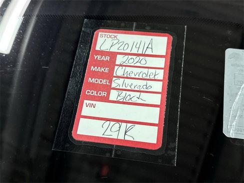 Certified 2020 Chevrolet Silverado 1500 LT w/ LT Value Package image 28