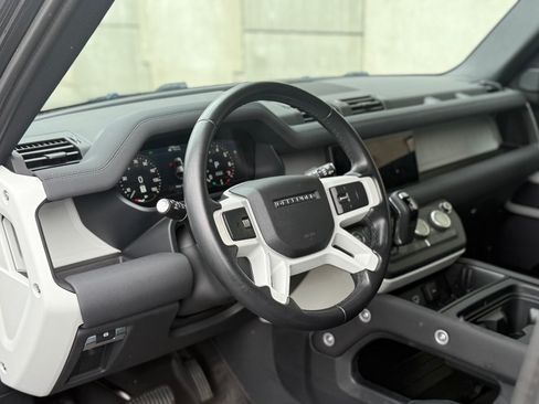 Used 2023 Land Rover Defender 110 S AWD/4WD image 11