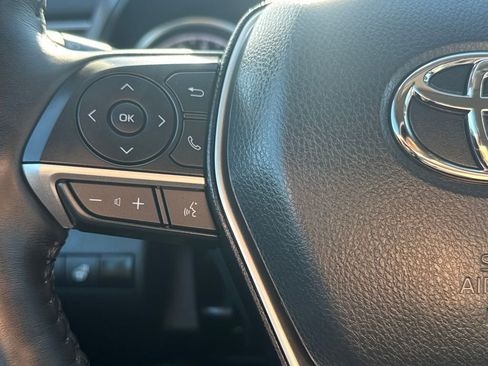 Used 2023 Toyota Camry LE image 19