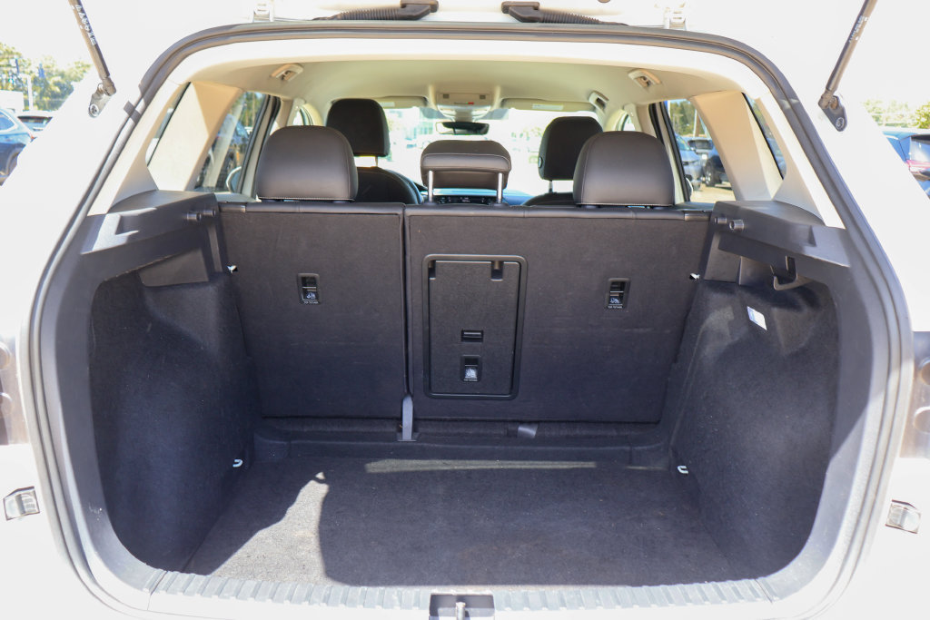 Used 2024 Volkswagen Taos SE FWD image 25