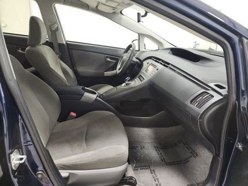 Used 2013 Toyota Prius Two image 13