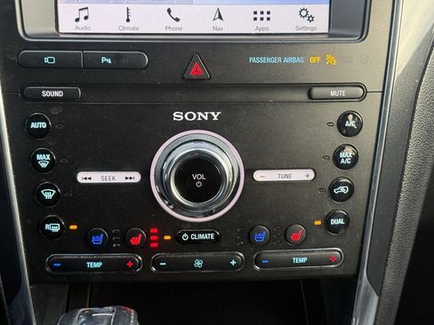 Used 2019 Ford Explorer Sport w/ Equipment Group 401A image 11