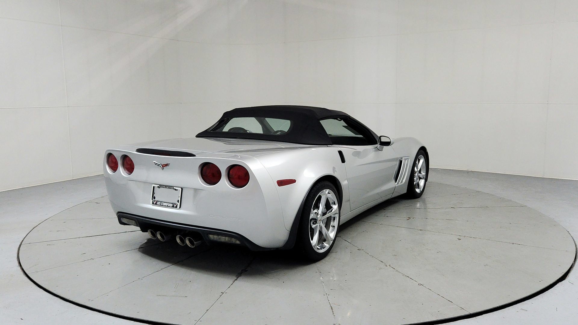 Used 2010 Chevrolet Corvette Grand Sport w/ Preferred Equipment Group RWD image 5