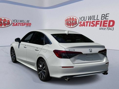 Used 2022 Honda Civic EX image 4