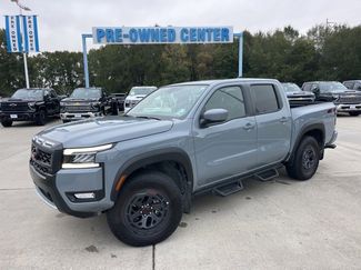 Used 2025 Nissan Frontier PRO-4X w/ Tow Package video 2