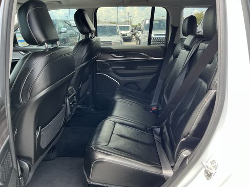 Used 2023 Jeep Grand Cherokee 4WD 4xe image 33