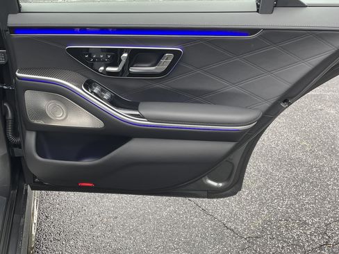 New 2026 Mercedes-Benz S 63 AMG S image 37