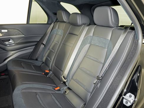 New 2026 Mercedes-Benz GLE 63 AMG S image 30