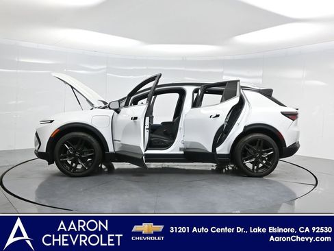 New 2026 Chevrolet Equinox EV LT image 52