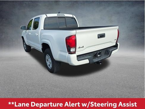 Used 2023 Toyota Tacoma SR AWD/4WD image 10
