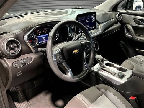 Used 2023 Chevrolet Blazer LT FWD image 15