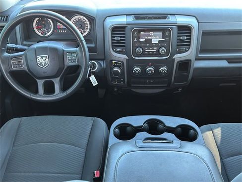 Used 2015 RAM 1500 Express image 16