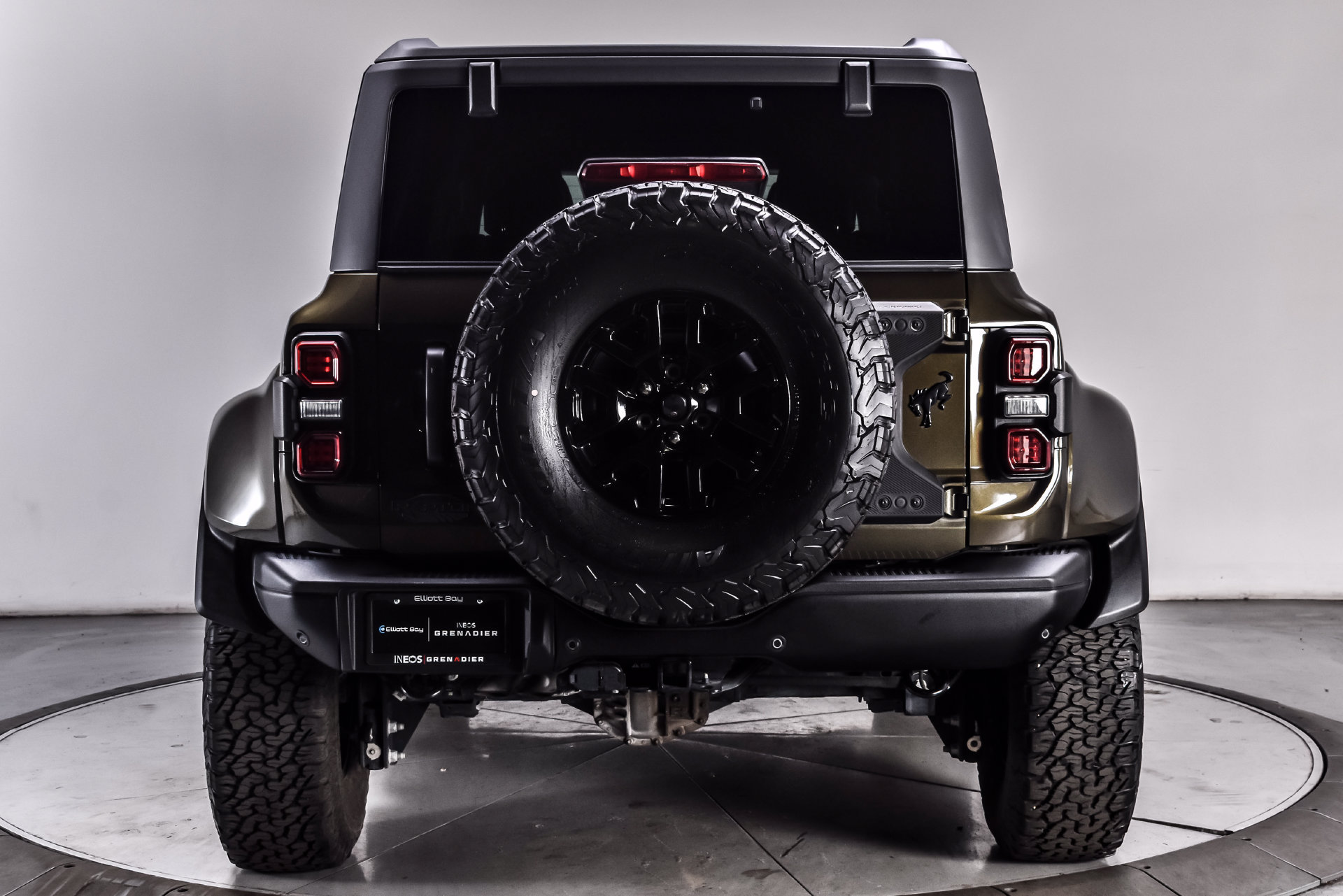 Used 2024 Ford Bronco Raptor w/ Interior Carbon Fiber Pack 6 AWD/4WD image 5
