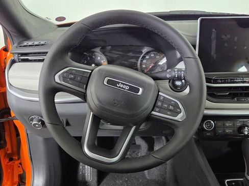 New 2026 Jeep Compass Limited image 15