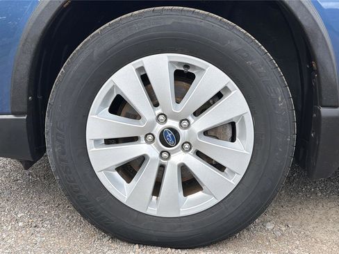 Used 2019 Subaru Outback 2.5i Premium w/ Protection Package #1 AWD/4WD image 25