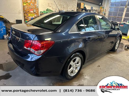 Used 2015 Chevrolet Cruze LT w/ Technology Package image 5