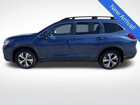 Used 2021 Subaru Ascent Premium w/ Convenience Package AWD/4WD image 4
