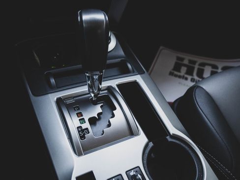 Used 2023 Toyota 4Runner SR5 Premium image 15