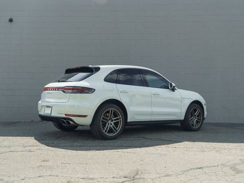 Certified 2019 Porsche Macan S AWD/4WD image 7