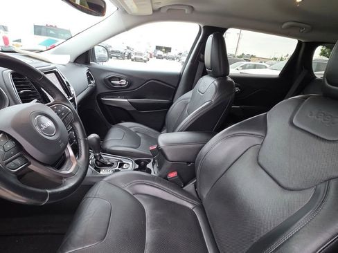 Used 2020 Jeep Cherokee Limited AWD/4WD image 11