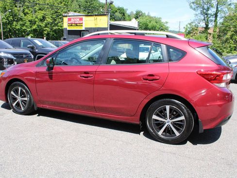 Used 2019 Subaru Impreza 2.0i Premium AWD/4WD image 11