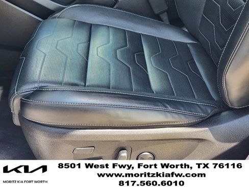 Used 2022 Kia Telluride SX w/ SX Prestige Package AWD/4WD image 23