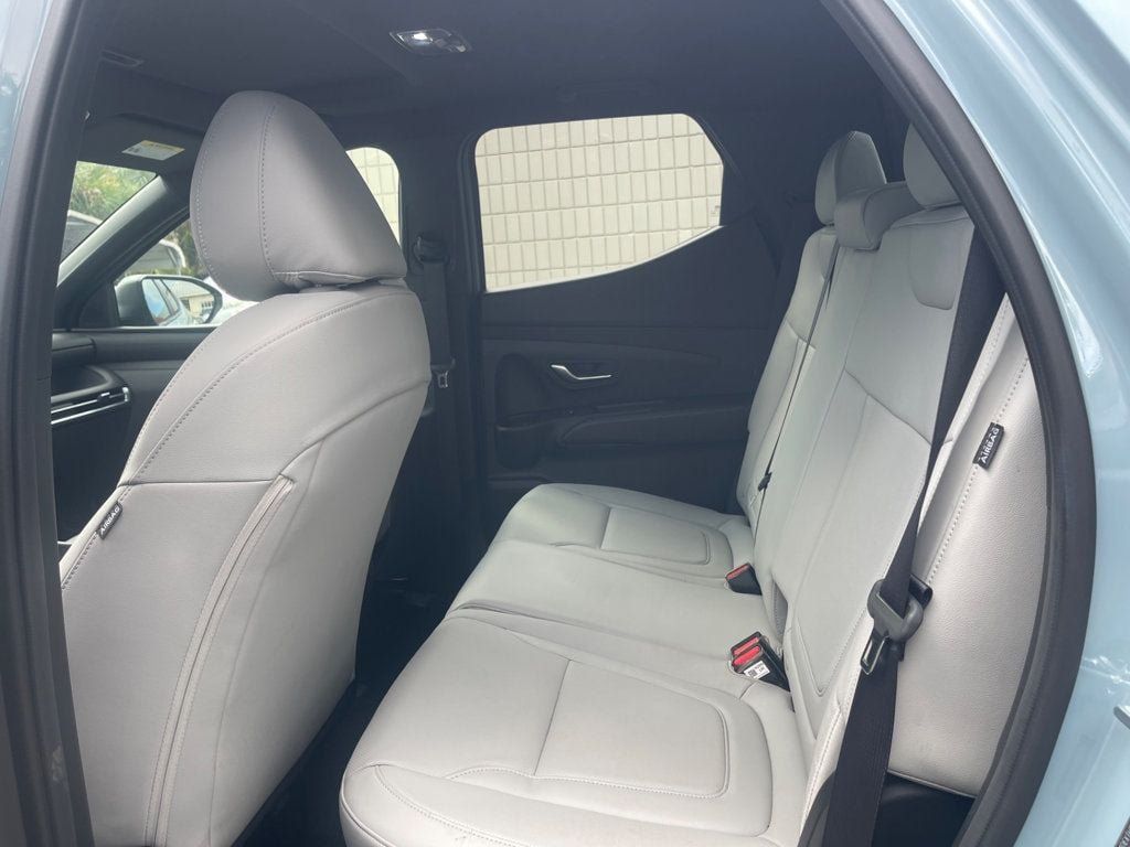 Used 2026 Hyundai Santa Cruz SEL FWD image 11