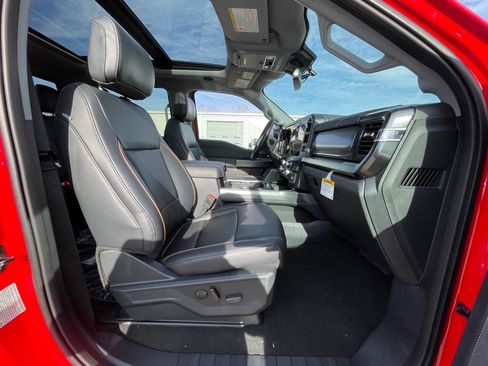 New 2026 Ford F350 Lariat w/ Black Appearance Package image 25