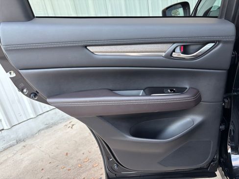 Certified 2025 MAZDA CX-5 Signature image 28