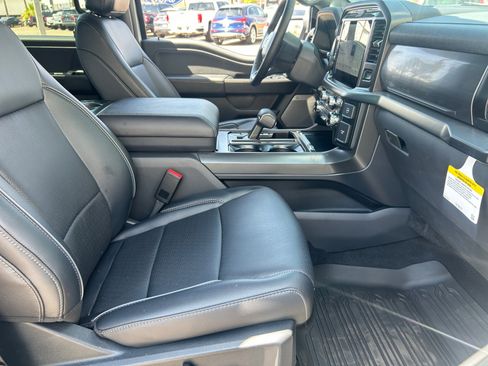 New 2025 Ford F150 Lariat w/ Equipment Group 501A Mid image 19