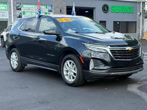 Used 2022 Chevrolet Equinox LT image 3