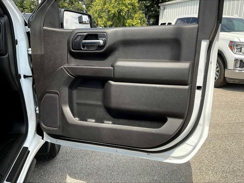 Certified 2024 GMC Sierra 1500 Pro w/ Pro Value Package image 27