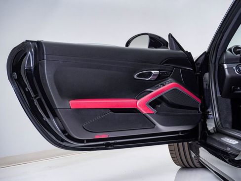 Certified 2022 Porsche 718 Cayman S image 26