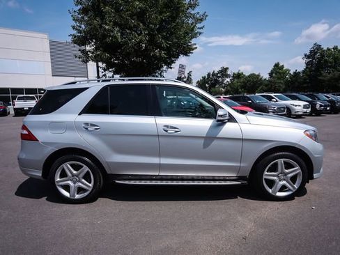 Used 2015 Mercedes-Benz ML 350 4MATIC image 8