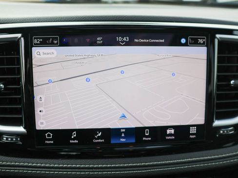 New 2026 Chrysler Pacifica Limited image 21