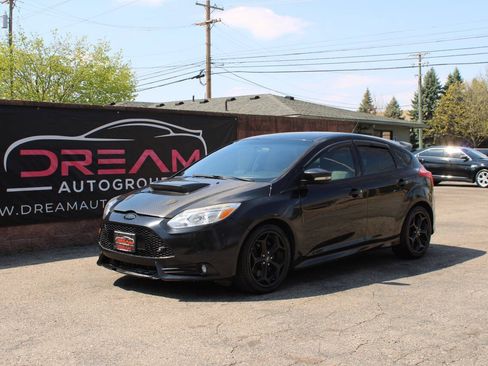 Used 2014 Ford Focus ST w/ Equipment Group 202A FWD image 1
