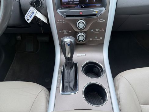 Used 2014 Ford Edge SEL w/ Equipment Group 205A AWD/4WD image 30
