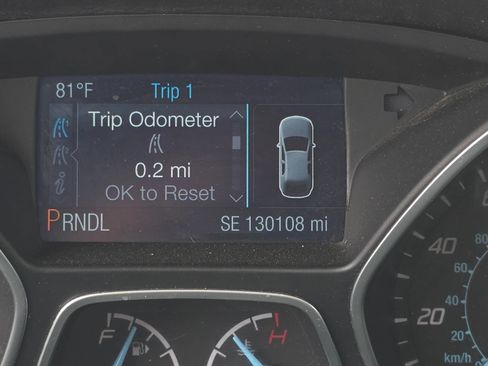 Used 2014 Ford Focus SE FWD image 14