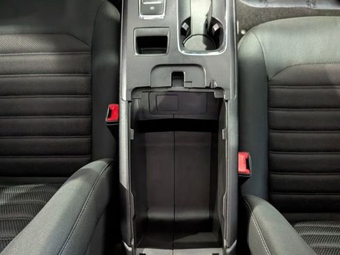 Used 2019 Ford Fusion SE AWD/4WD image 29