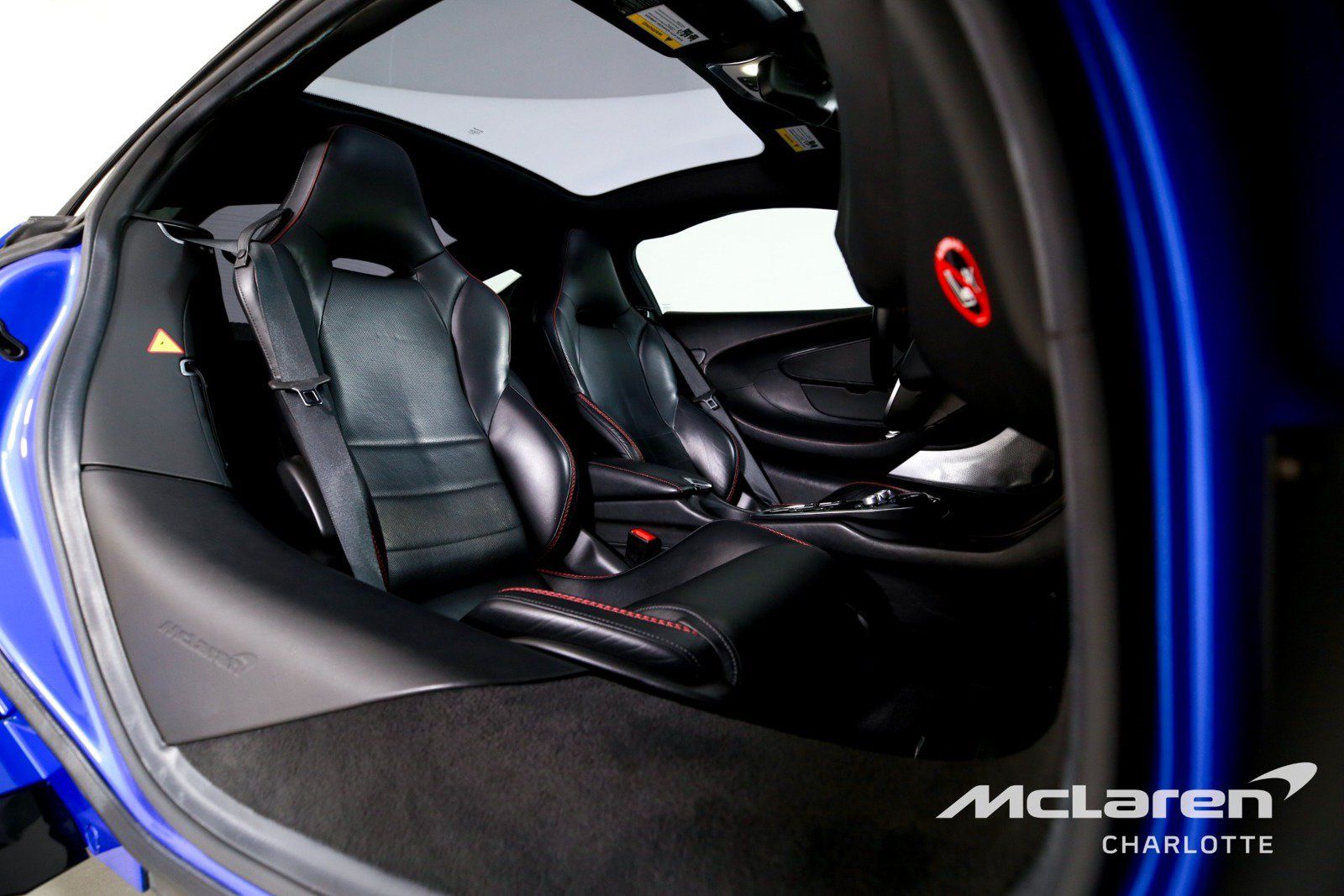 Used 2021 McLaren GT RWD image 19
