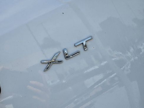 Used 2024 Ford Transit 350 XLT RWD image 8