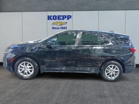 Used 2024 Chevrolet Equinox LT FWD image 2